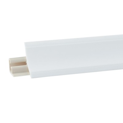 Плинтус белый матовый (50)