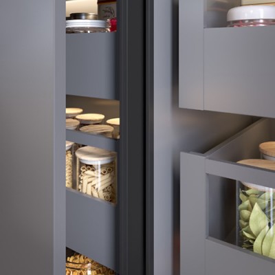 VELLO профиль вертикальный C-образный для распашных дверей алюминий (продается кратно 1 шт)