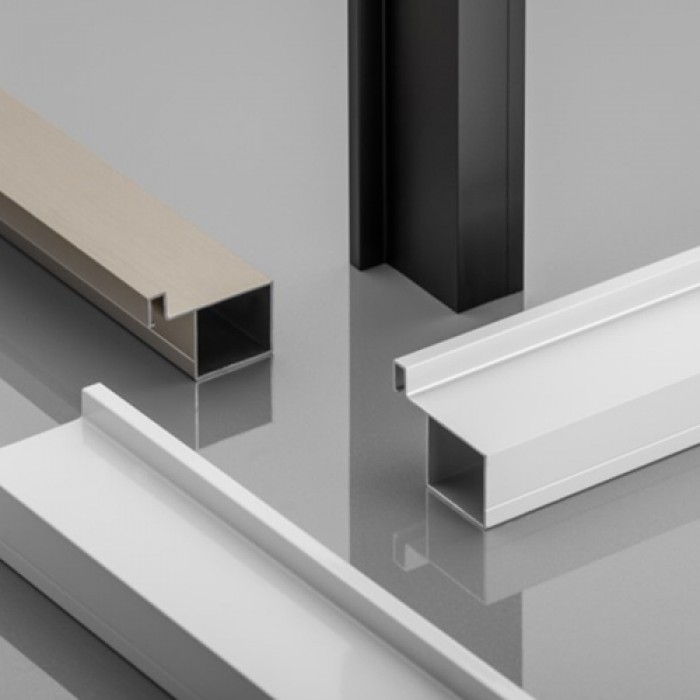 VELLO профиль вертикальный L-образный для распашных дверей черный матовый (продается кратно 1 шт)